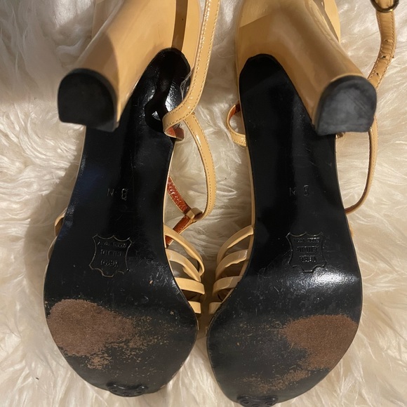 Rare Vintage Yves Saint Laurent heels (1960s-1979s) - Picture 5 of 6